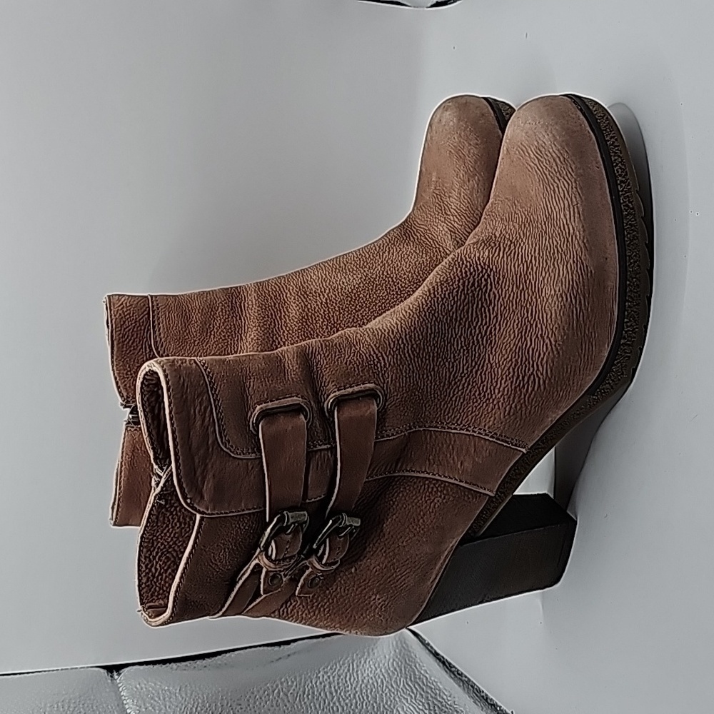 Holding Horses Suede Boots size 40